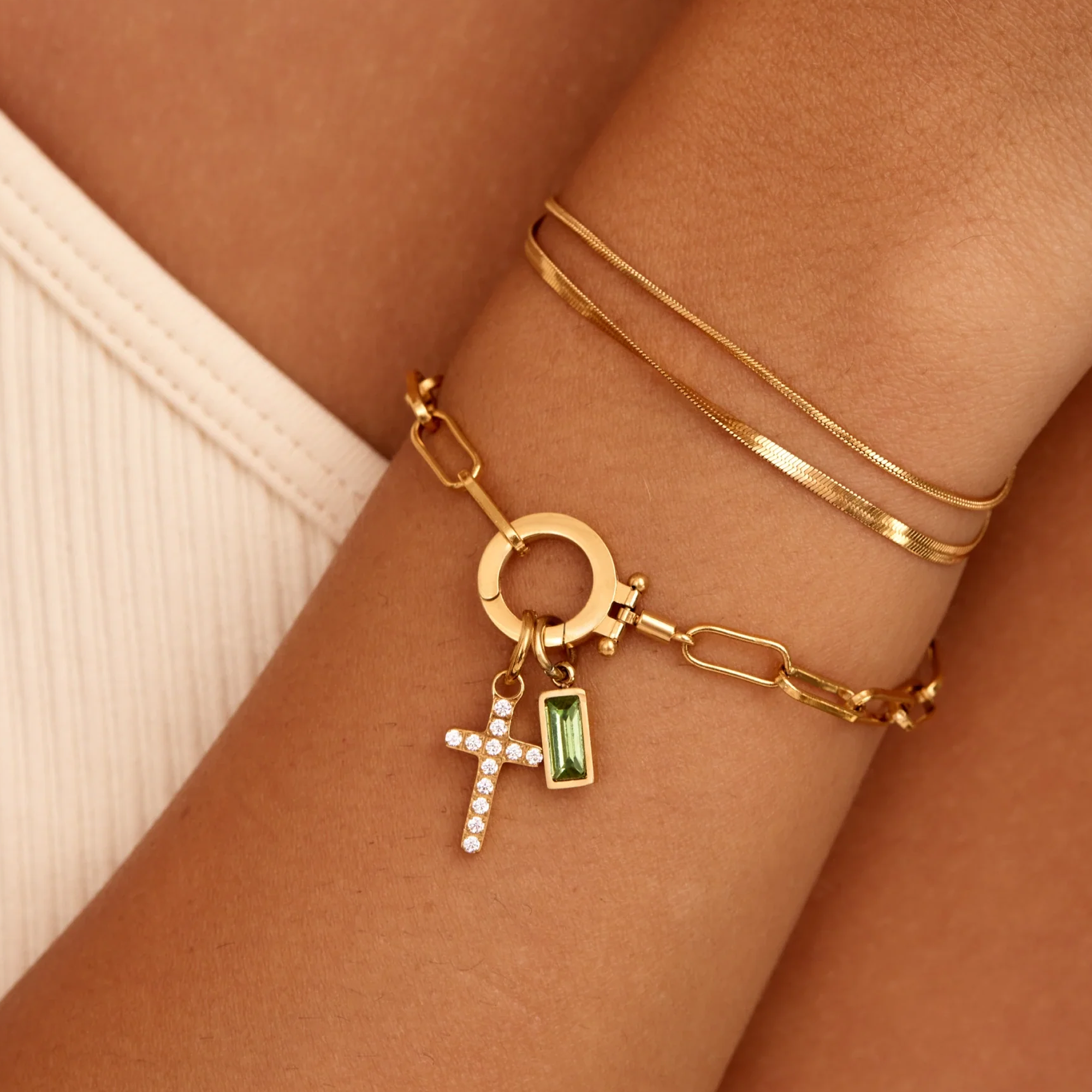 AX Paperclip-armband med Födelsesten och Korsberlock